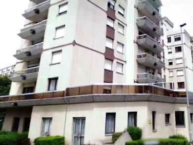 Hotel apartamentowy Les Palatines Saint-Etienne (Loire)