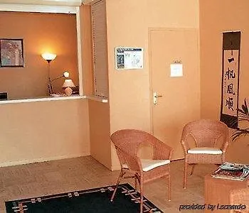 Les Palatines Hotel apartamentowy 3*